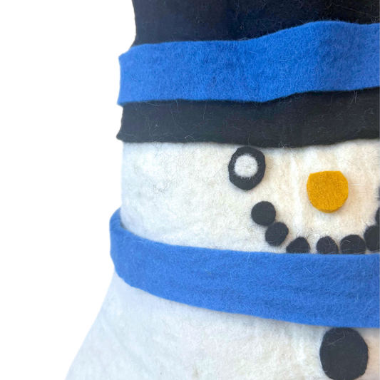 Katzenhöhle Filz – Handgefertigt aus 100 % Schafwolle - Schneemann