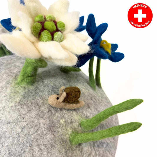 Katzenhöhle Filz – Handgefertigtes Katzenbett aus 100 % Schafwolle - Alpenblüten Bergluft