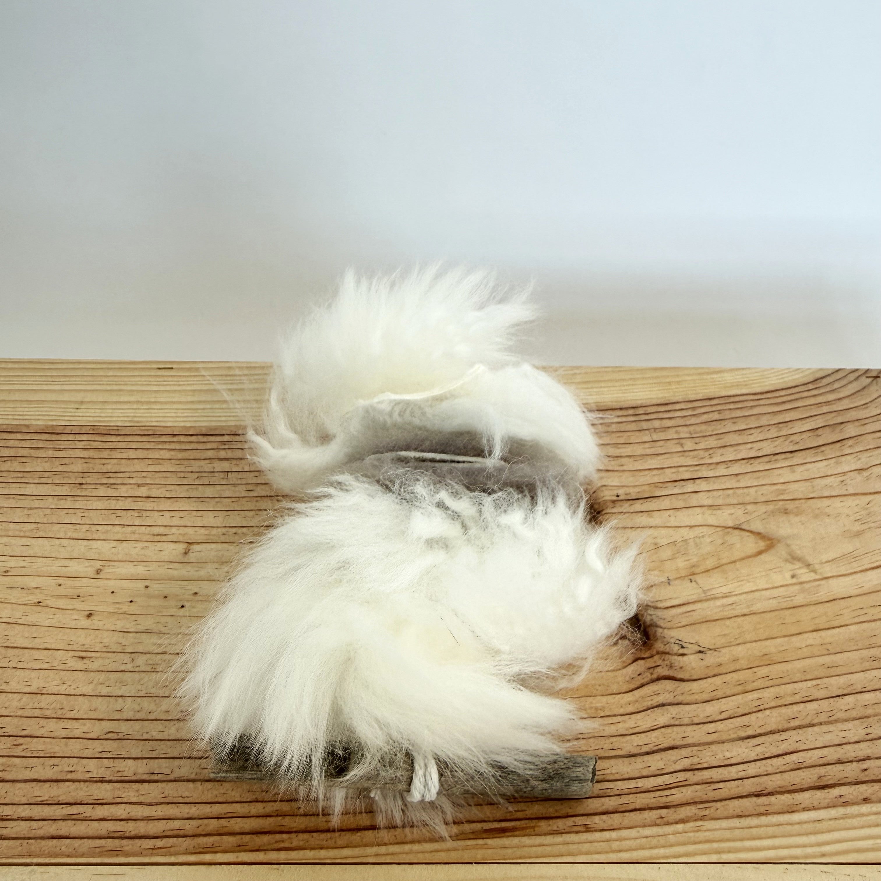 Premium Katzenspielzeug Fell-Raupe