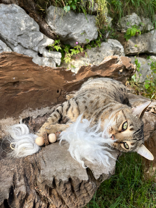 Premium Katzenspielzeug Anhänger "Elfe"